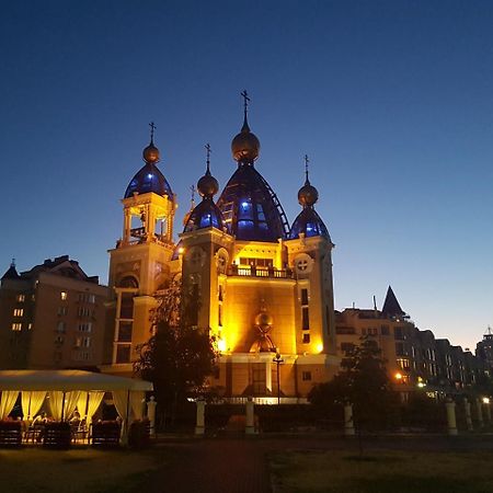 Dream Town Apartment Kyiv Exterior foto